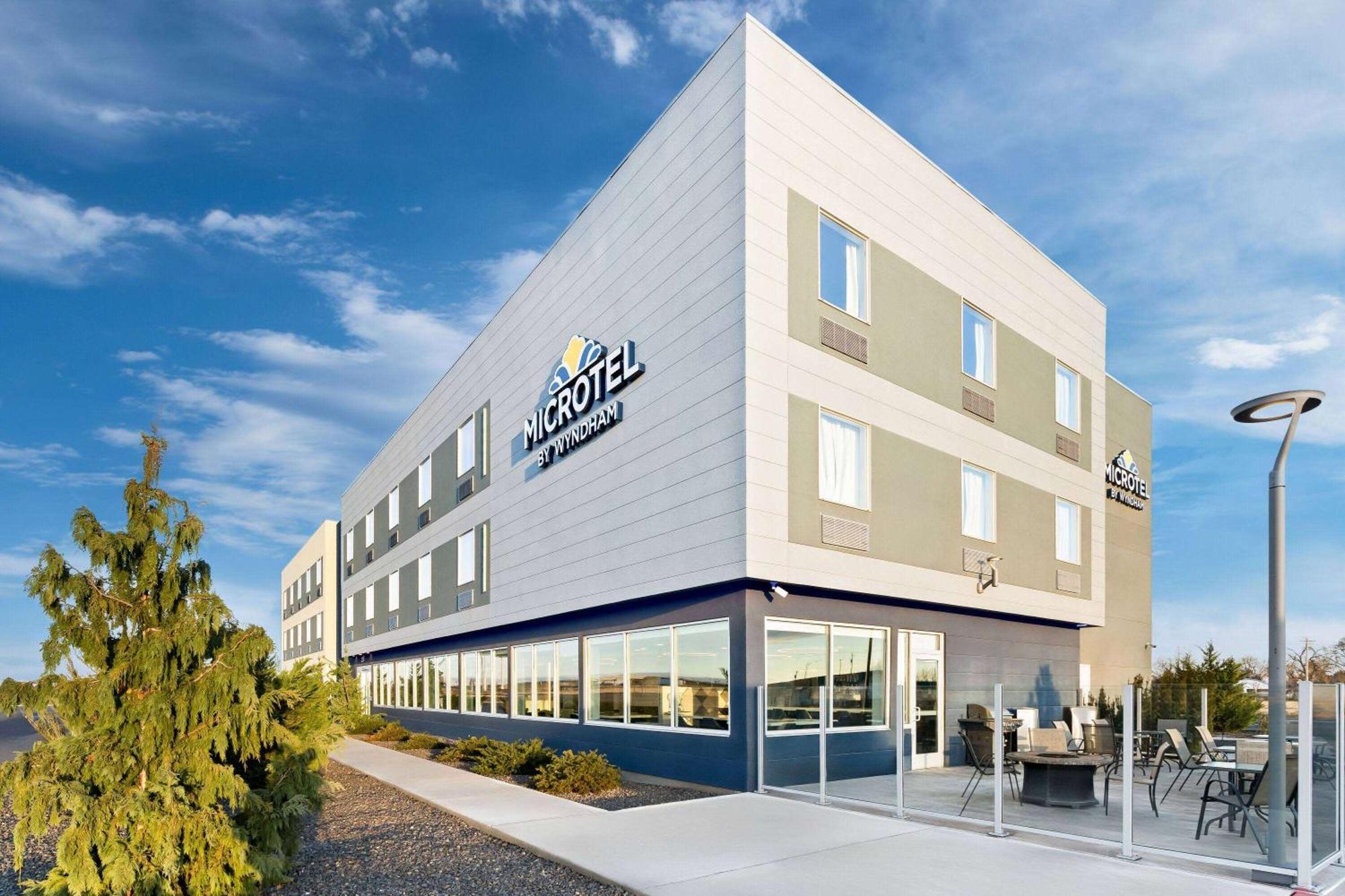 Holiday Inn Express & Suites George - Quincy South By Ihg Exterior foto
