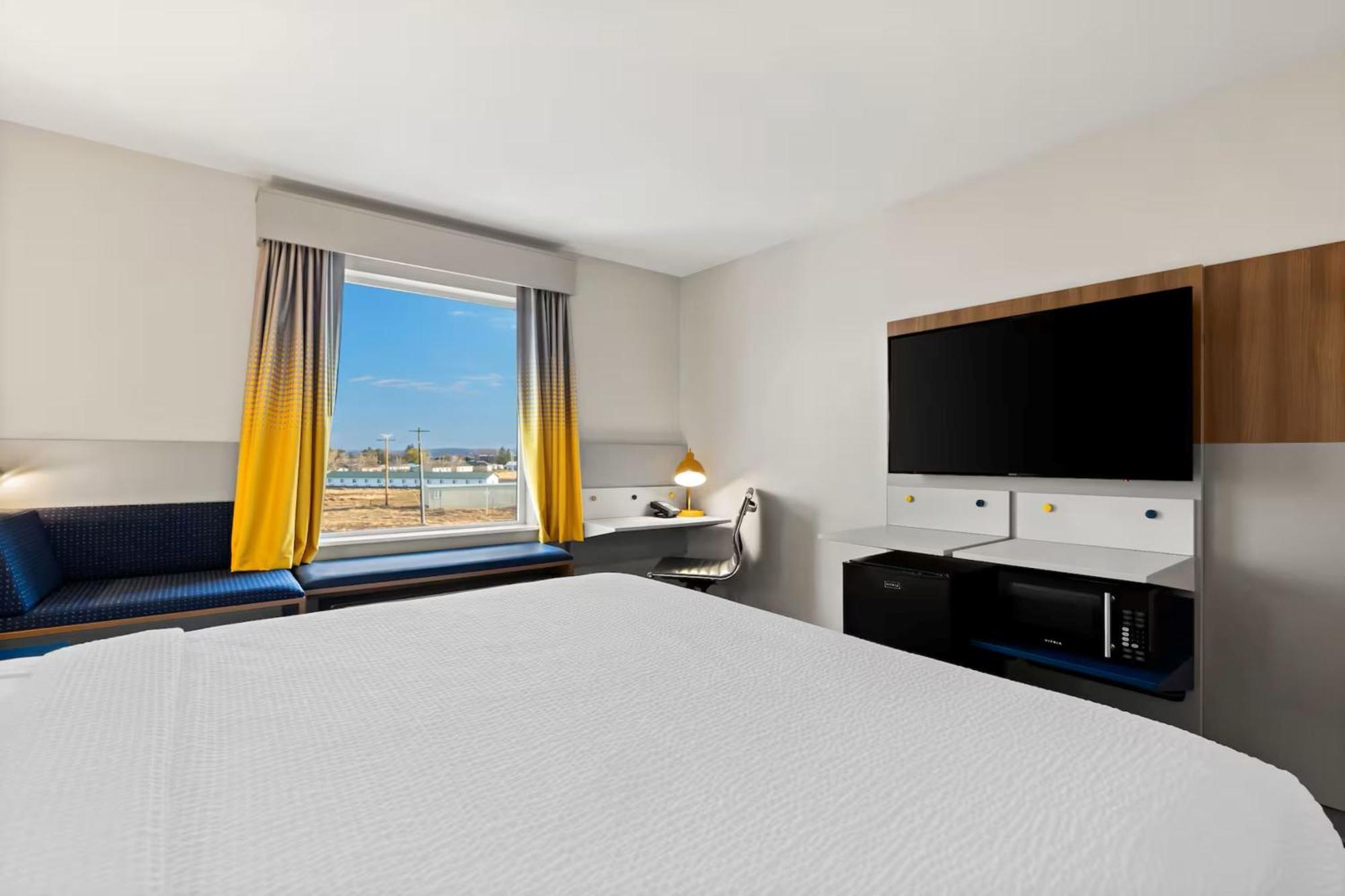 Holiday Inn Express & Suites George - Quincy South By Ihg Exterior foto